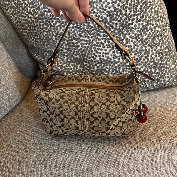 Coach Vintage Mini Signature Monogram Brown Tan Bag - Picture 9 of 9